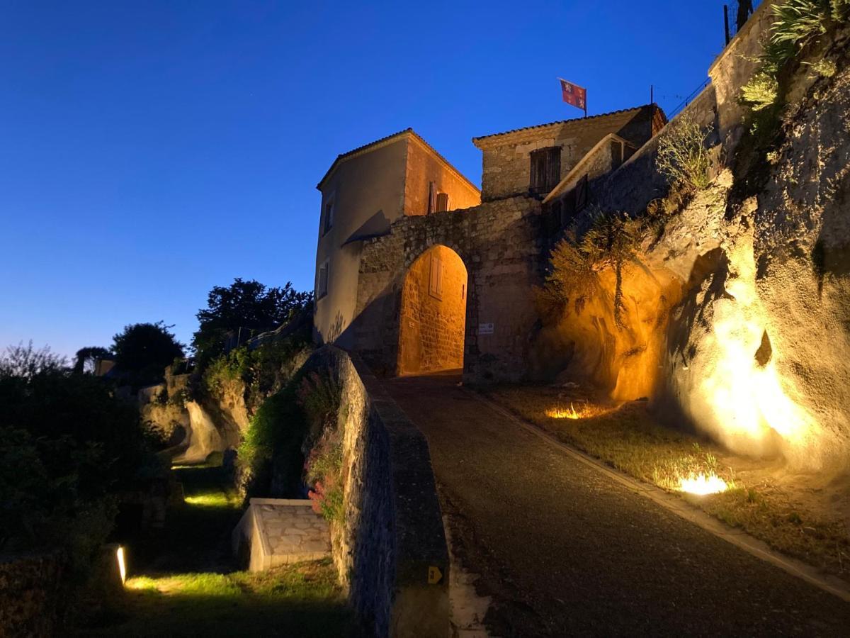 Le Petit Cochon Bed & Breakfast Valence-sur-Baise Exterior photo