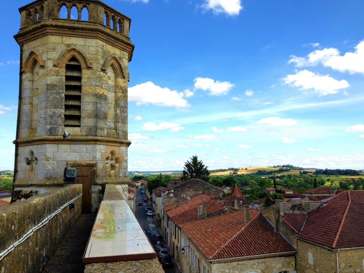 Le Petit Cochon Bed & Breakfast Valence-sur-Baise Exterior photo